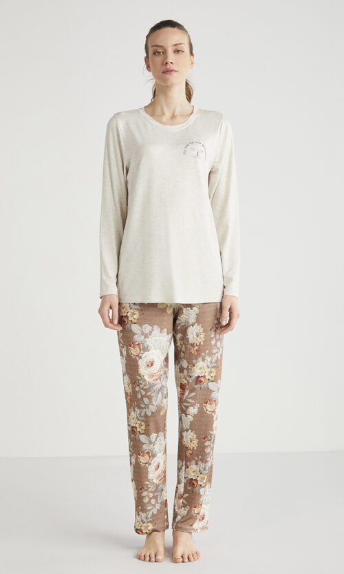 Pyjama Complet à 2 Pièces Très Chic et Classe