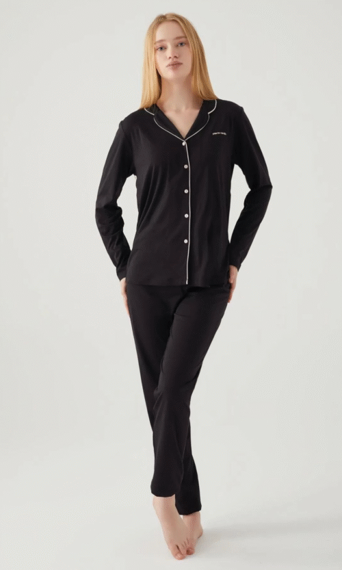 Pyjama Complet à Deux Pièces Pierre Cardin