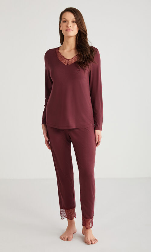 Pyjama Complet à 2 Pièces Très Chic et Classe