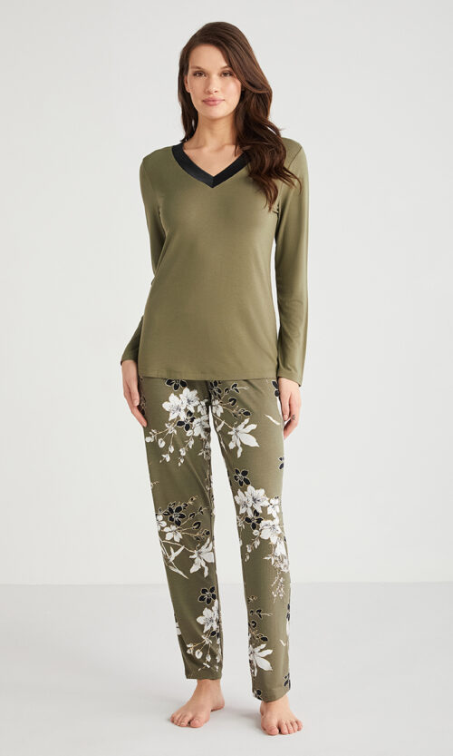 Pyjama Complet à 2 Pièces Très Chic et Classe