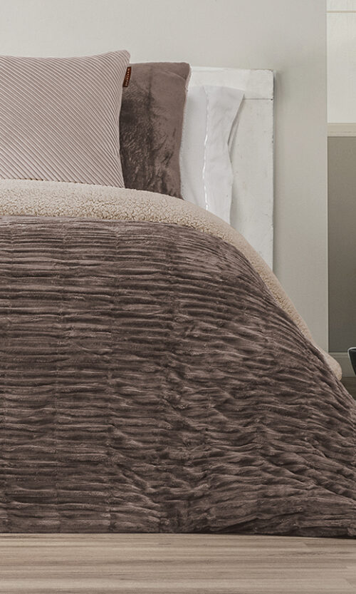 Manterol Comforter Mosaic 001 C07