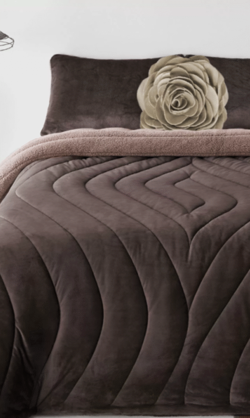 Manterol Comforter Spigot 001 C11