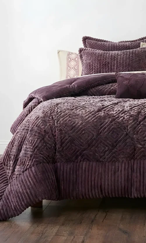 Parure de Lit en Velours Violet - 6 Pièces