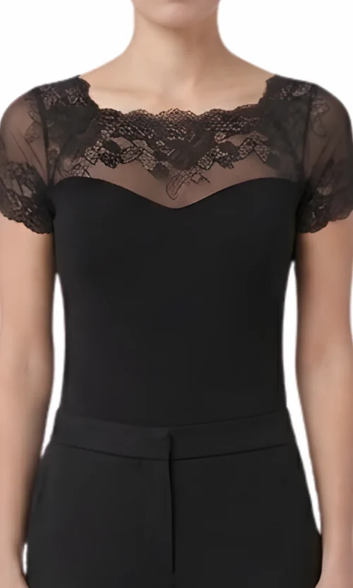 Top dentelle col illusion – élégant & sophistiqué